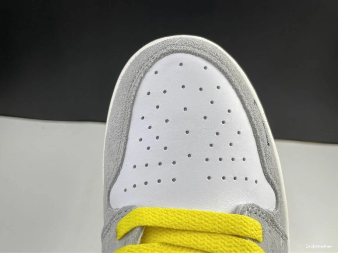 Rep LUCY High CW6576-100 1 Air Jordan Light Smoke Switch 0731